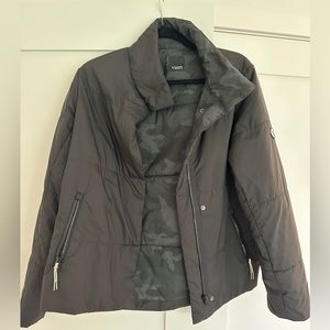 Vuori Jacket